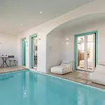 Majo Aparthotel 4*