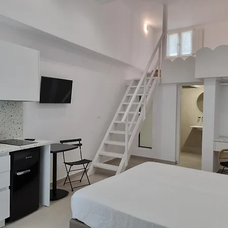 Majo Aparthotel