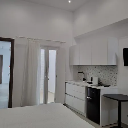 Majo Aparthotel *