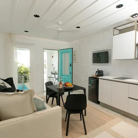 Aparthotel Majo Agia Anna (Naxos)