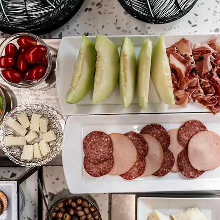 アパートホテル Majo 4*