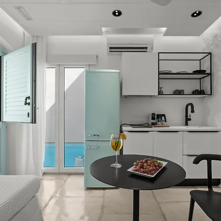 Majo Agia Anna (Naxos)