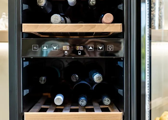 Majo Айя-Анна