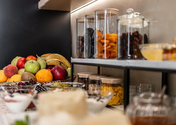 Majo アパートホテル 4*