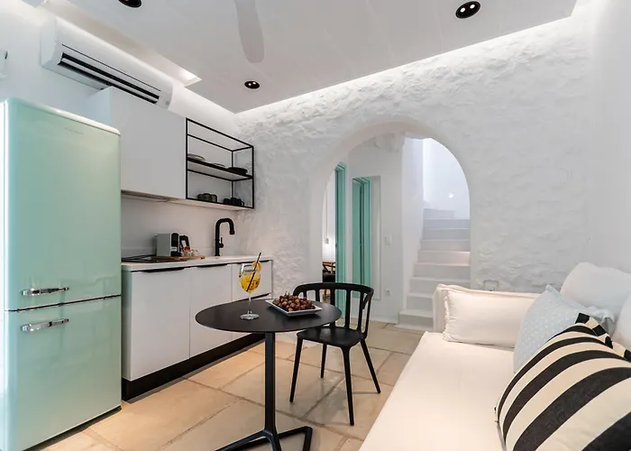 Majo アパートホテル 4*